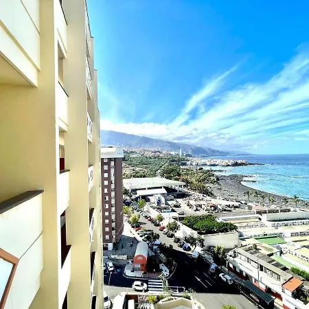 Apartamento,Vista Al Mar O Al Volcan,Wifi, Piscina Apartment *