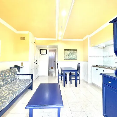 Apartamento,Vista Al Mar O Al Volcan,Wifi, Piscina *
